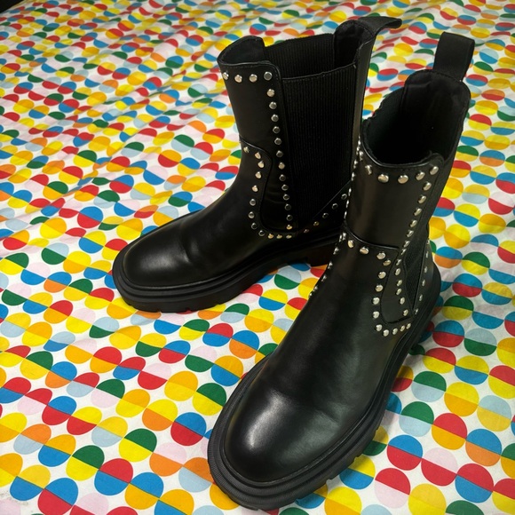 Women Zara chelsea boots size EUR-36 / US- 5 - Picture 4 of 6